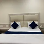 Hotel Sapphire Inn By Asr Hospitality